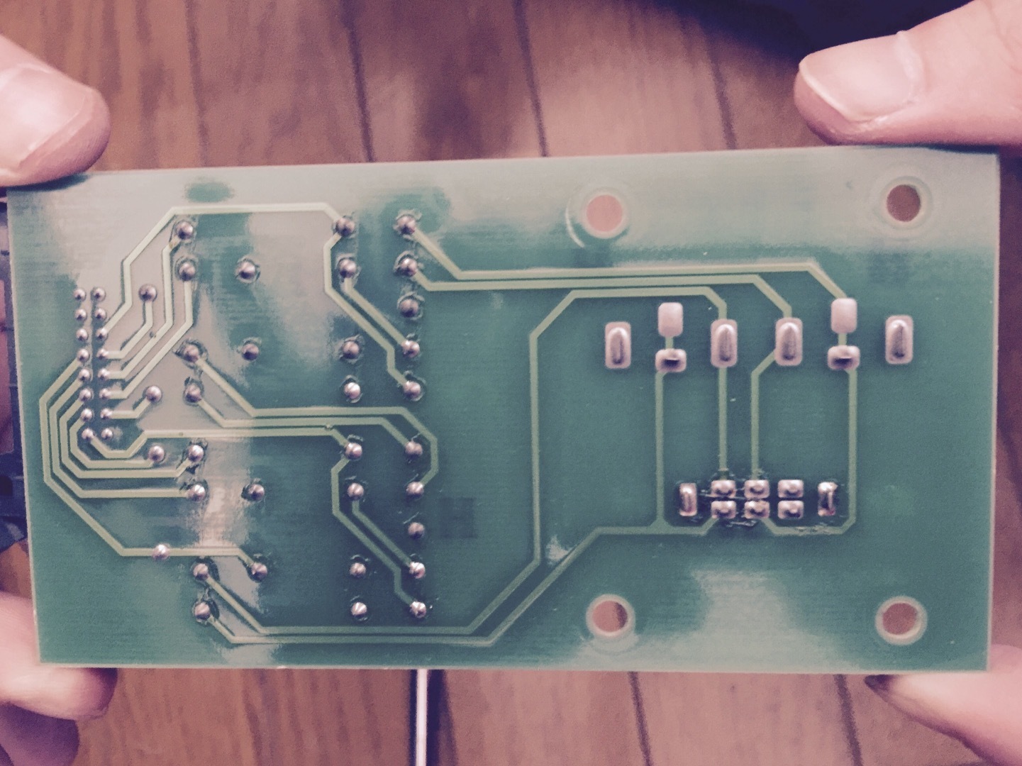 ファイナルラップのリレーPCBのお話: レトロゲームコーナー探索記